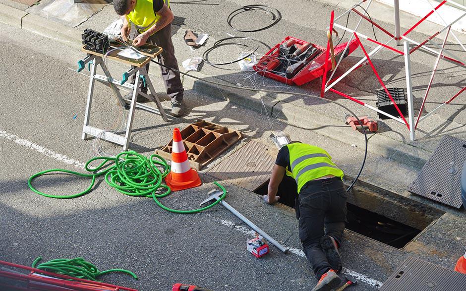 entreprise pour déboucher canalisation Issou